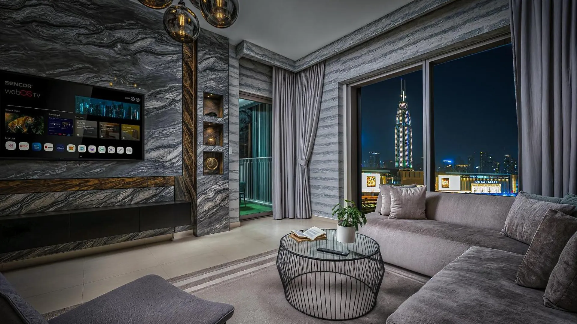 Dubai Mall Connection - Burj Views - Turf Balcony